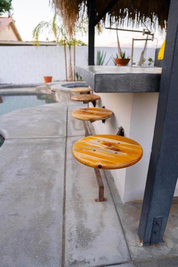 Desert Paradise Salt Water Pool & Spa 1 Mile To Coachella Fest Indio Exterior foto